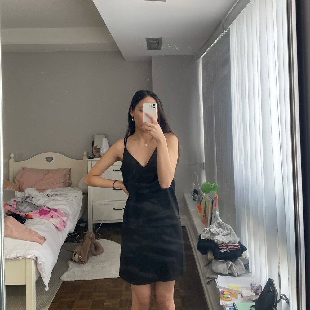 TOPSHOP BLACK CROSSBACK DRESS SIZE 2